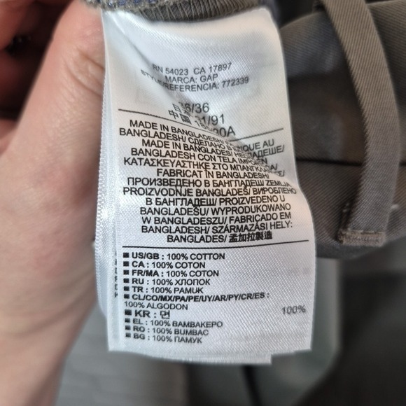 GAP CLASSIC STRAIGHT FIT KHAKIS CHINO MEN SIZE 36X36 Gray NWT - Picture 12 of 13